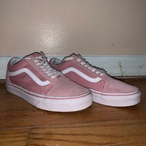 Light Pink Low Top Vans!!